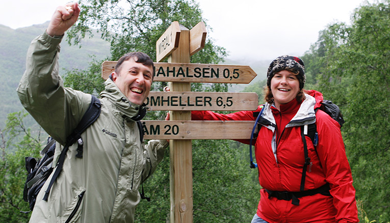 Wnwq-norway-walking-6